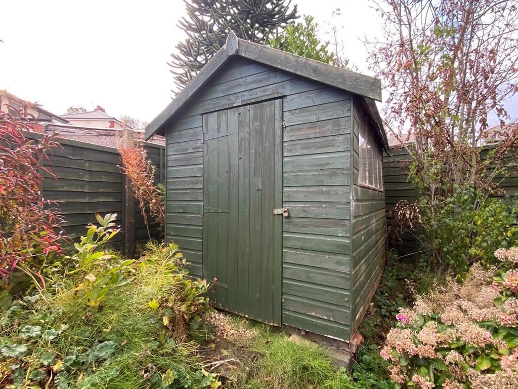 Shed at rear.jpg