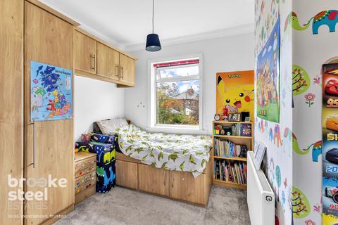 3 bedroom semi-detached house for sale, Mesnes Road, Wigan