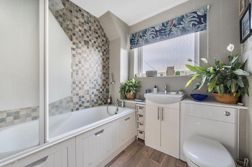 Family bathroom