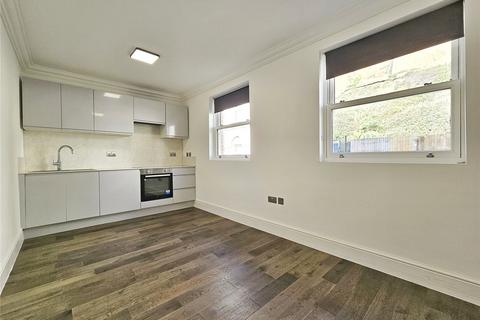 3 bedroom detached house to rent, Caves Road, St. Leonards-on-Sea, East Sussex, TN38