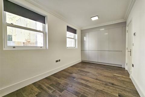 3 bedroom detached house to rent, Caves Road, St. Leonards-on-Sea, East Sussex, TN38