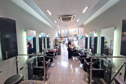 Retail property (high street) to rent, 72-72A Battersea Rise London SW11 1EH