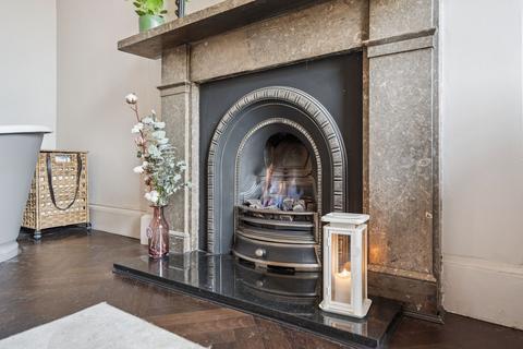 undefined, Leven Terrace, Edinburgh, EH3