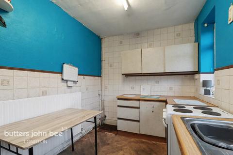 3 bedroom semi-detached house for sale, Oak Place, Stoke-On-Trent