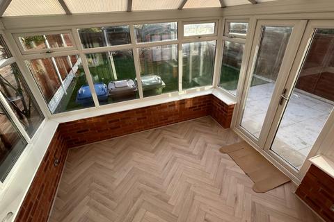 3 bedroom semi-detached house to rent, Hodson Way, Cannock, WS11