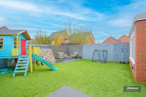 3 bedroom semi-detached house for sale, Northumberland Road, Norlands Green, Widnes