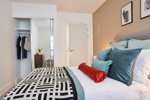 2 bedroom apartment to rent, Fortunes Dock, Canning Town London E16