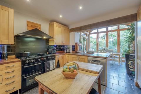 4 bedroom detached house for sale, Birmingham Road, Marlbrook, B61