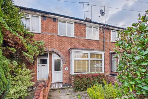 3 bedroom terraced house for sale, Stocklake, Aylesbury