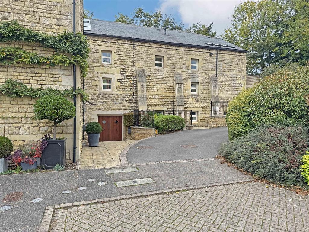 Aldgate Court, Ketton 2
