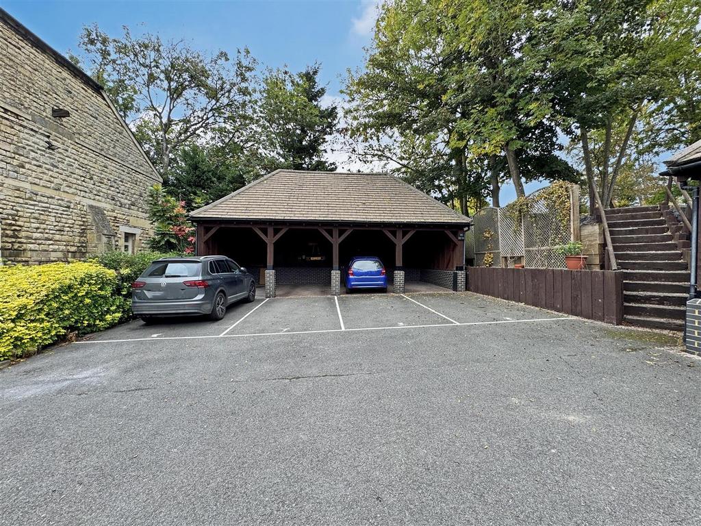 Parking &amp; Car Port