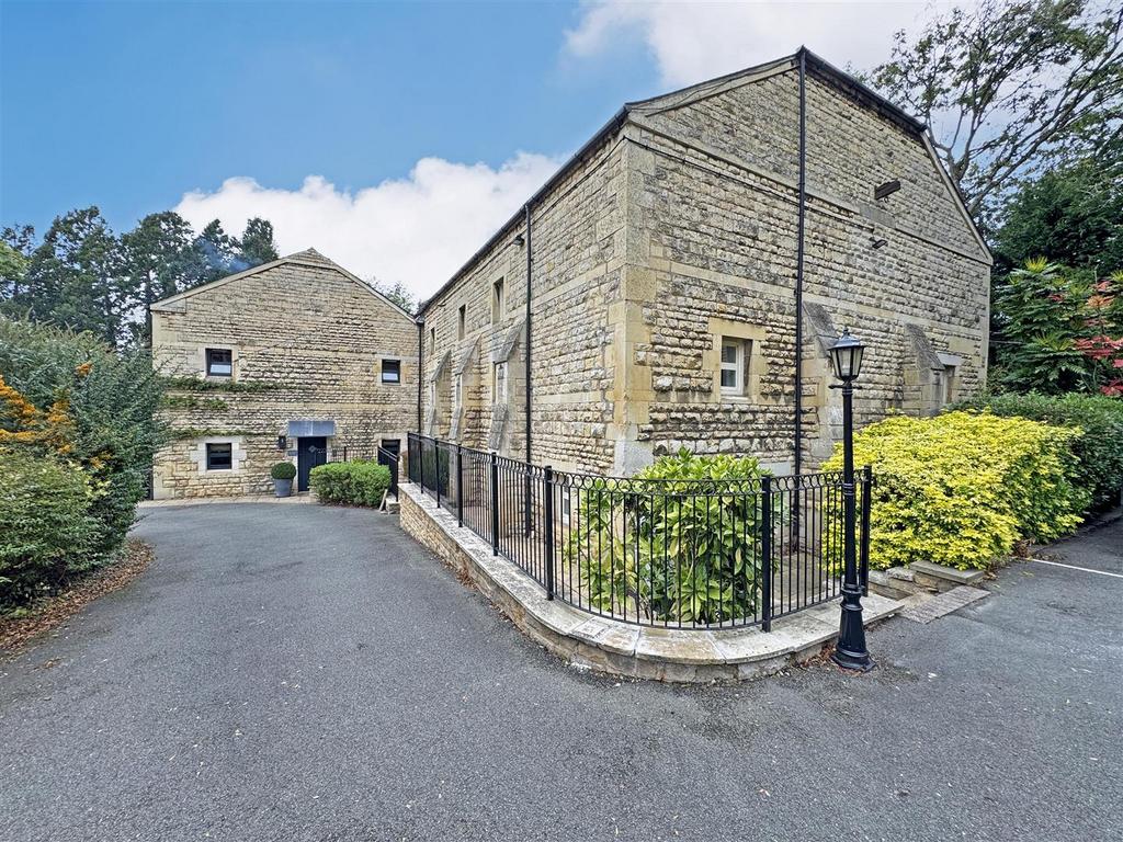 Aldgate Court, Ketton
