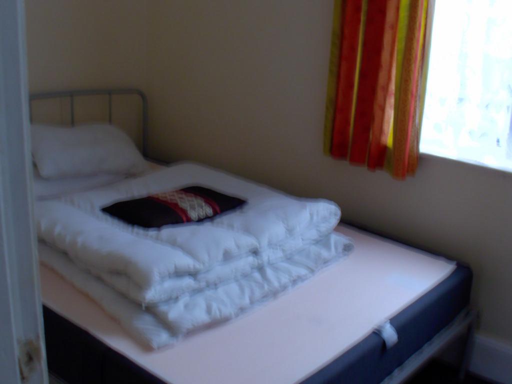 Photograph 3