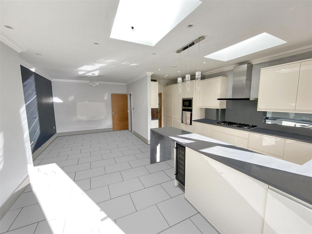 Image00029.jpeg