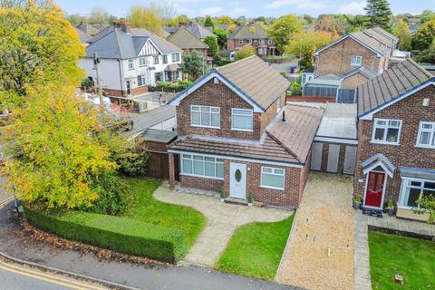 Slag Lane, Lowton, WA3