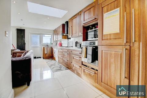 5 bedroom semi-detached house for sale, Lythalls Lane, Coventry
