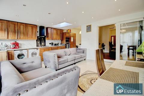 5 bedroom semi-detached house for sale, Lythalls Lane, Coventry