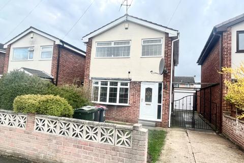 3 bedroom detached house to rent, Webster Crescent, S61