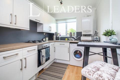 undefined, Eliot Road, WR3