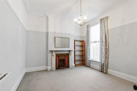 3 bedroom house to rent, Dale Road, Plymouth
