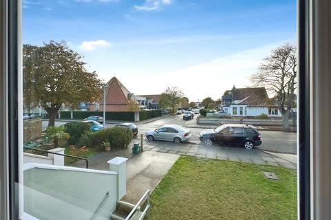 1 bedroom maisonette for sale, Victoria Road, Clacton-on-Sea, Essex