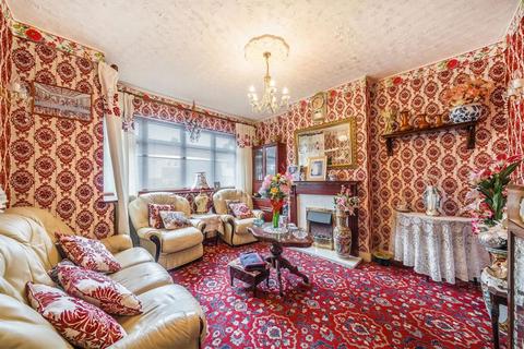 3 bedroom terraced house for sale, Bramdean Crescent, London SE12