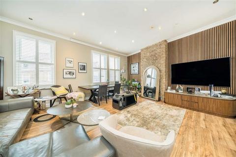 undefined, High Street, Kingston Upon Thames KT1