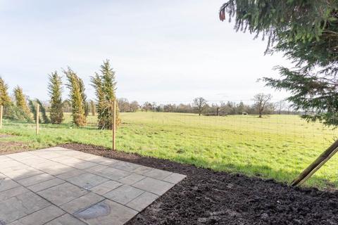 undefined, Hatchet Lane, Cranbourne, Winkfield
