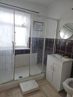 undefined, Rossindel Road, Hounslow TW3