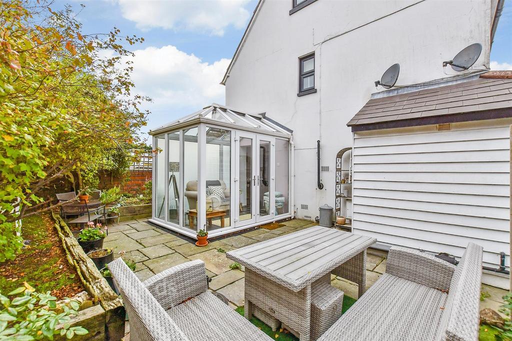 Patio / Decking
