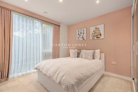 2 bedroom flat to rent, Fairwater House, Fulham SW6