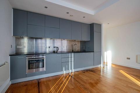 2 bedroom apartment to rent, Admiral House, Cardiff CF24