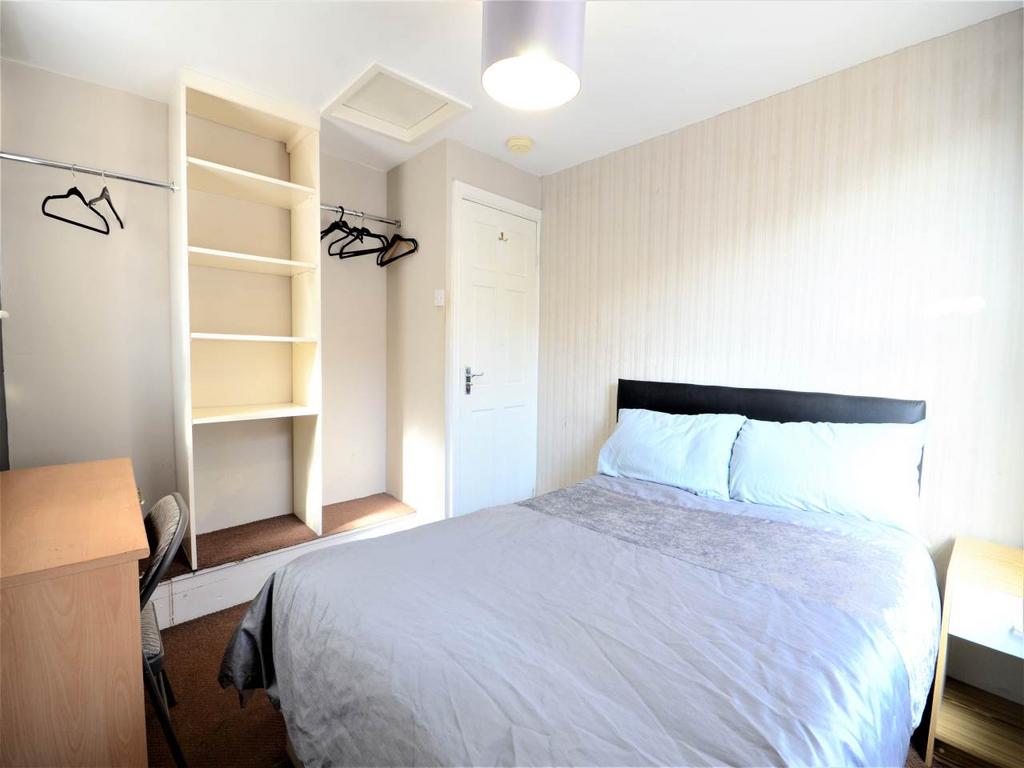 Bed 4