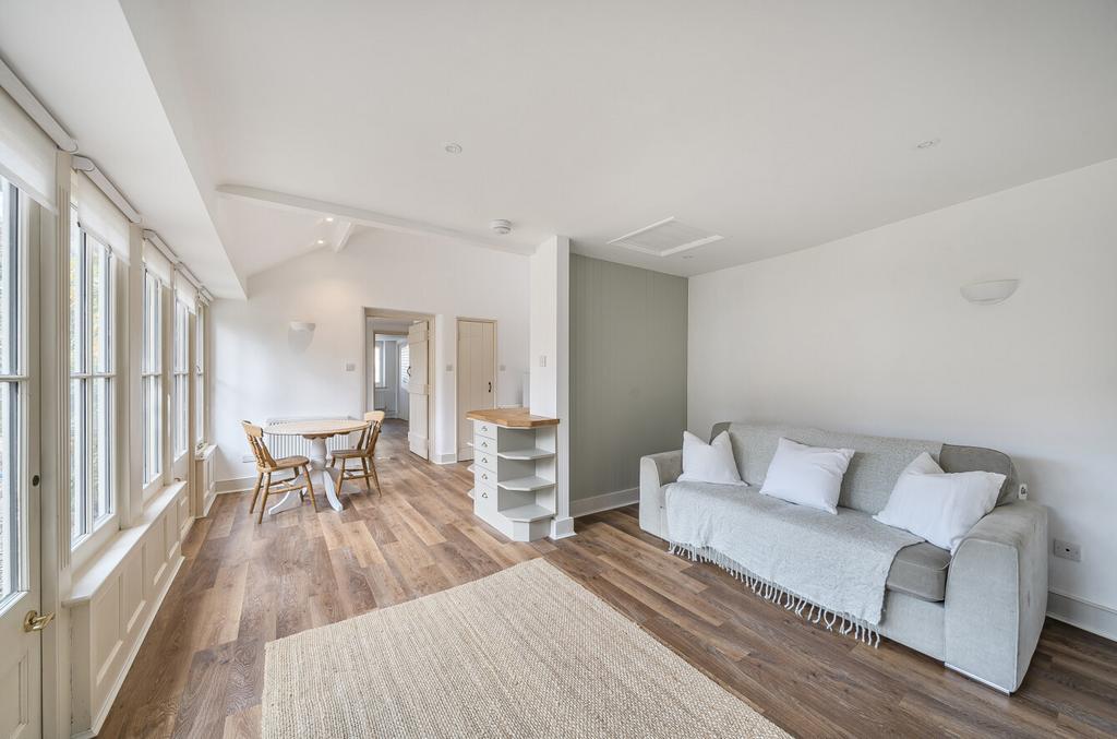 1362356-8-68e6996...