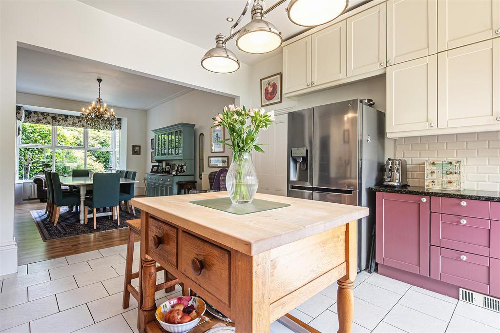 Kitchen.jpg