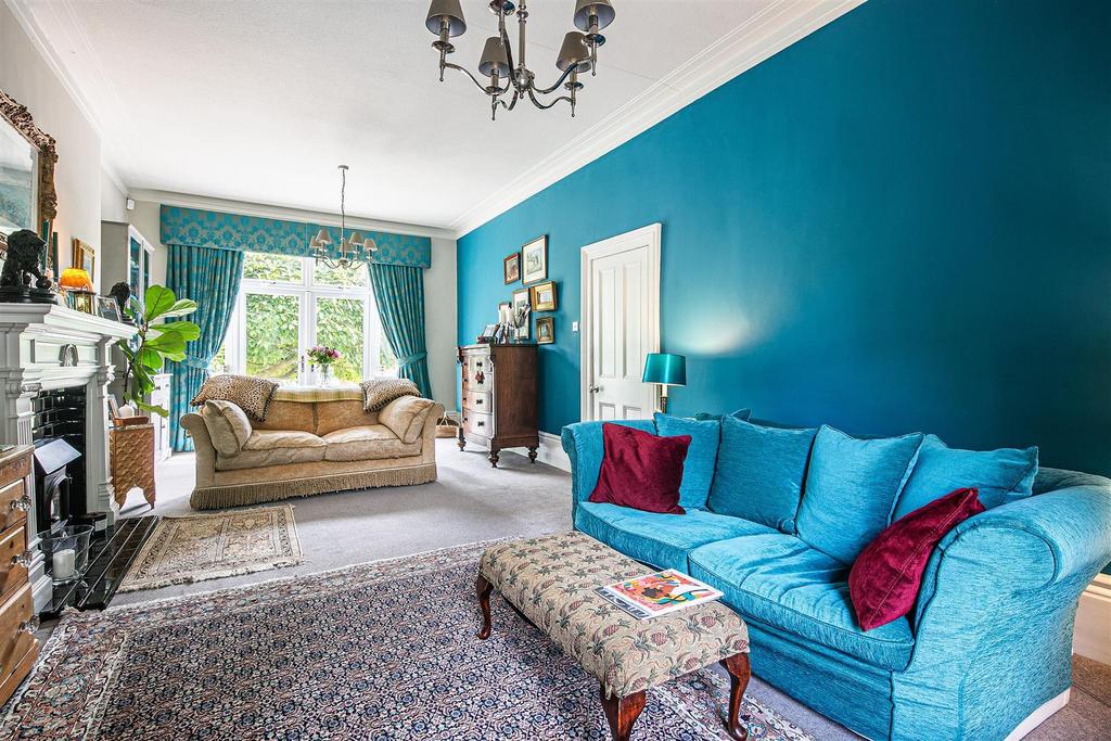 Sitting room overall.jpg