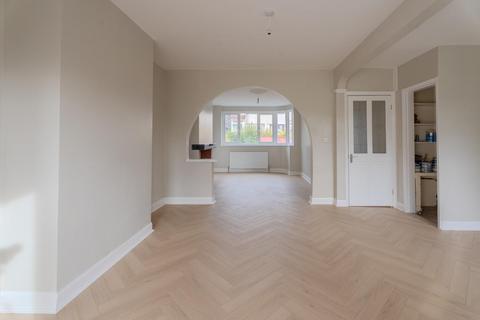 3 bedroom semi-detached house for sale, Glenfern Road, Coseley, Bilston