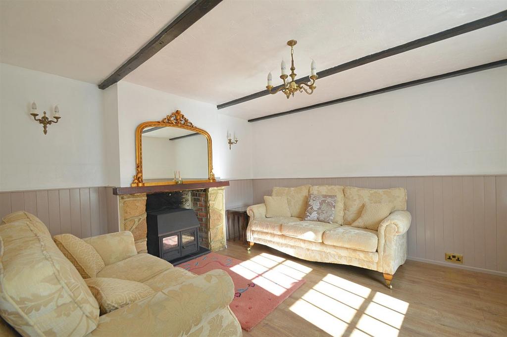 Resized Lounge.jpg