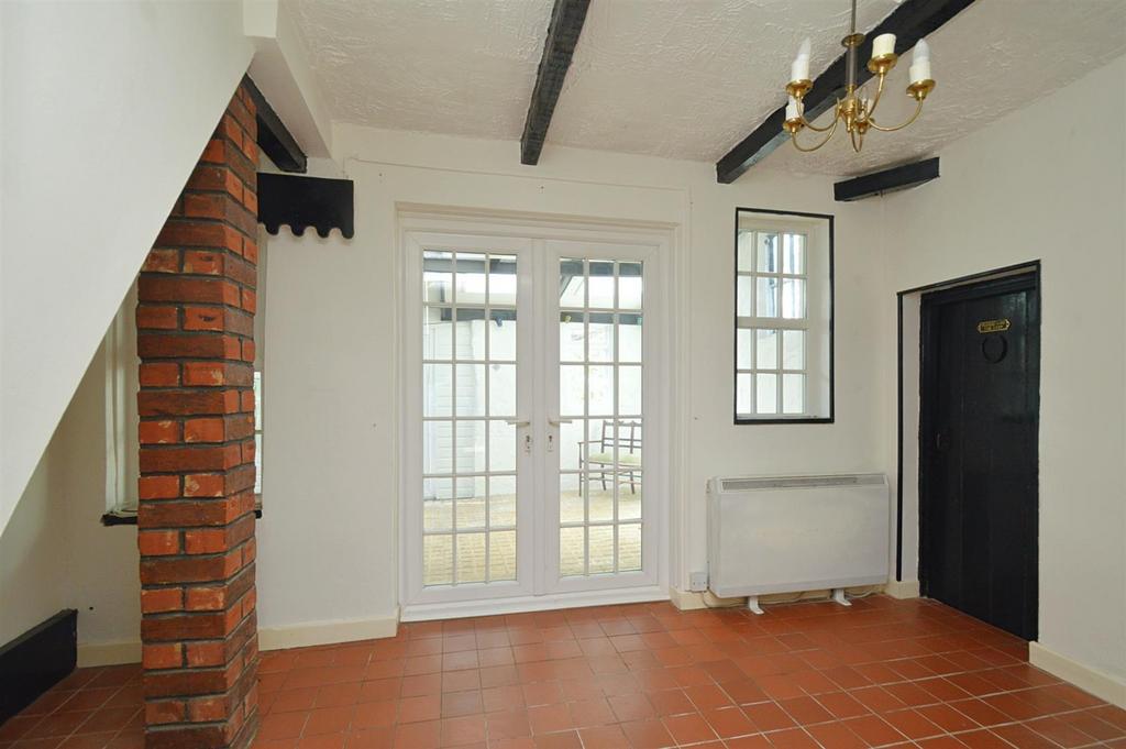 Resized Breakfast Area.jpg