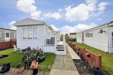 undefined, Lower Dunton Road, Brentwood, Essex