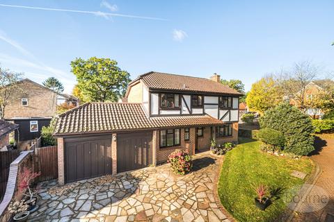Russetts Close, Horsell, Woking, Surrey, GU21