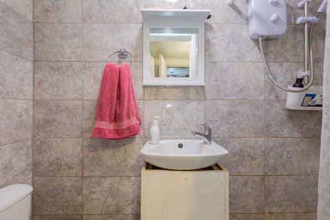 undefined, Meadow Road, Langley SL3