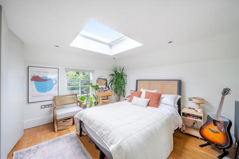 1 bedroom flat for sale, East Dulwich Grove, London, SE22