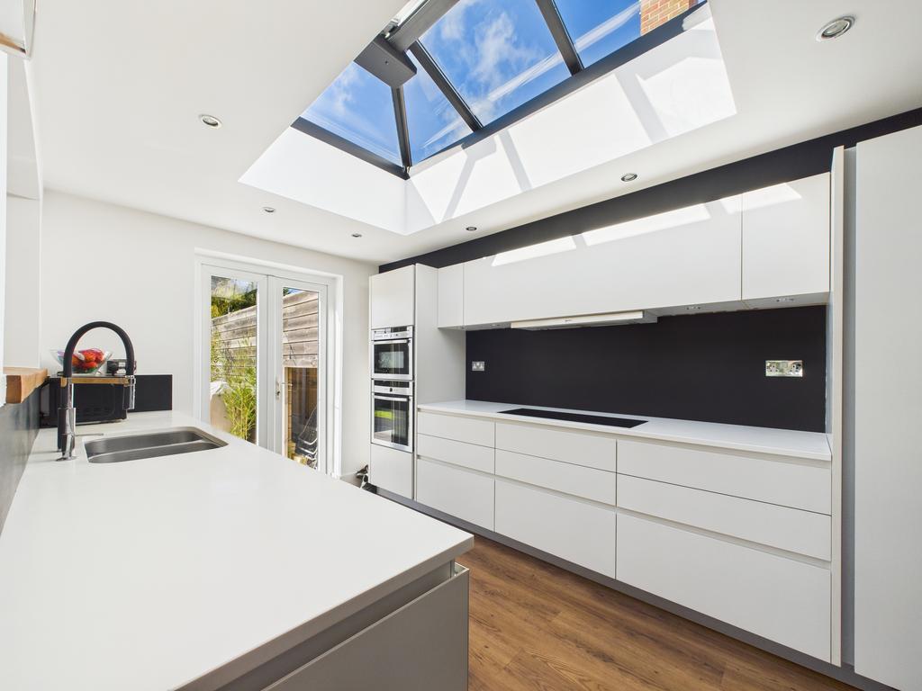 Kitchen 1