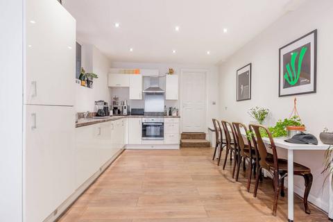 Kingsland High Street, Dalston, London, E8