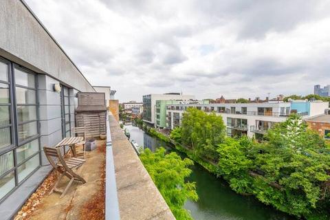 1 bedroom apartment to rent, De Beauvoir Crescent, London, N1