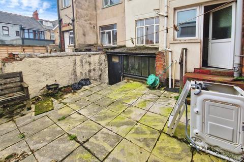 5 Leckhampton Road, Blackpool, FY1 2NB