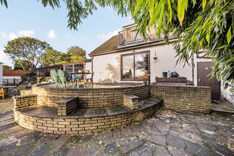 undefined, Lower Ham Road, Kingston, Kingston Upon Thames, KT2