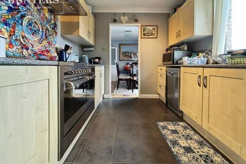 3 bedroom semi-detached house for sale, Beckett Road, Doncaster