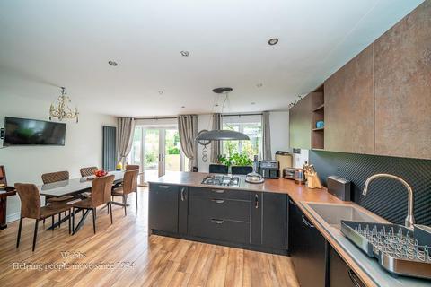 3 bedroom semi-detached house for sale, Fotherley Brook Road, Aldridge WS9